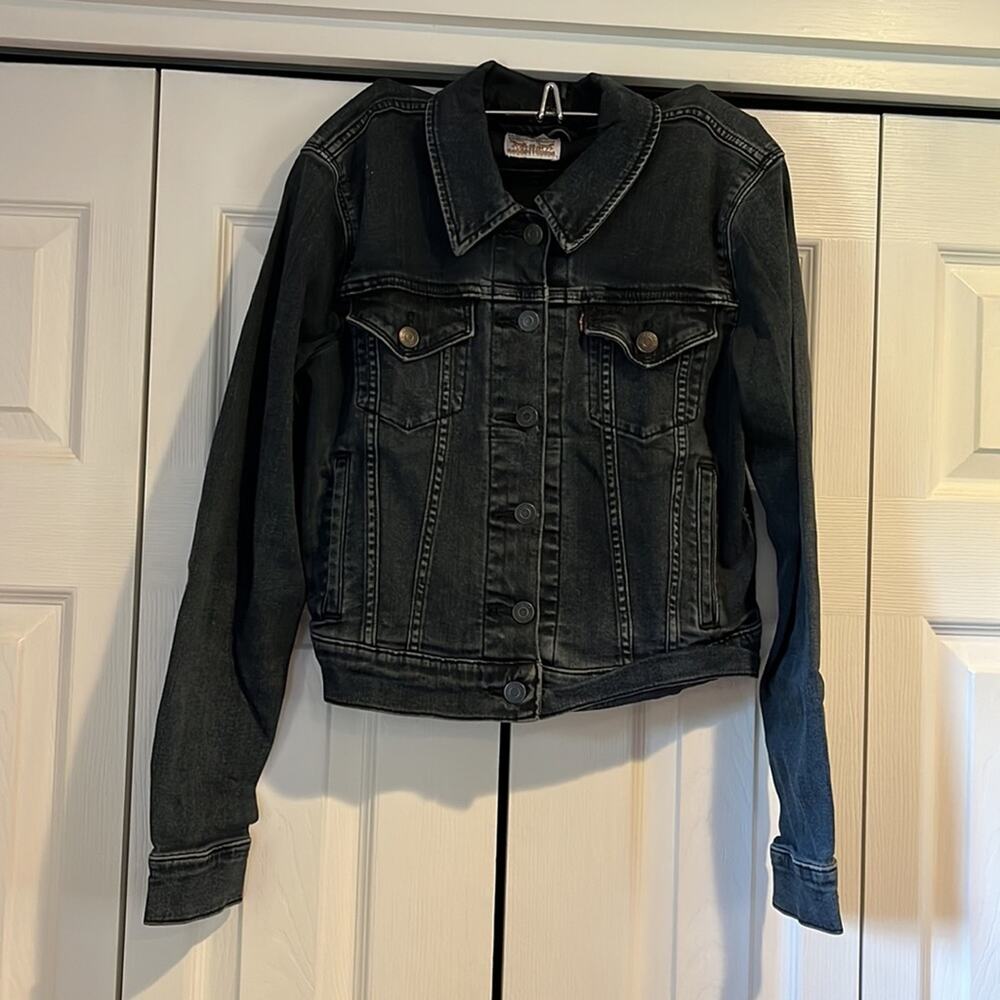Levi’s Denim Jacket Dark Blue Medium
